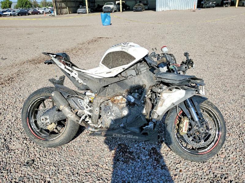 2010 Aprilia Rsv VIN ZD4RKC019AS000181 COPART salvage auction — FRONT END, Az - Cert Of Title - Salvage, sold $825 on 2026-08-13 (photo 1)