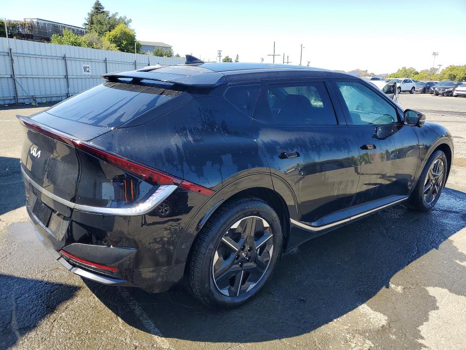 2025 Kia Ev6 VIN 5XYC34JA5SG012676 COPART salvage auction — SIDE, Ca - Certificate Of Title, sold $12,100 on 2026-07-09 (photo 3)