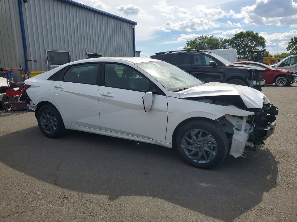 2026 Hyundai Elantra VIN KMHLM4DJ5TU201591 COPART salvage auction — FRONT END, Va - Cert Of Title - Salvage, sold $5,800 on 2026-07-15 (photo 4)