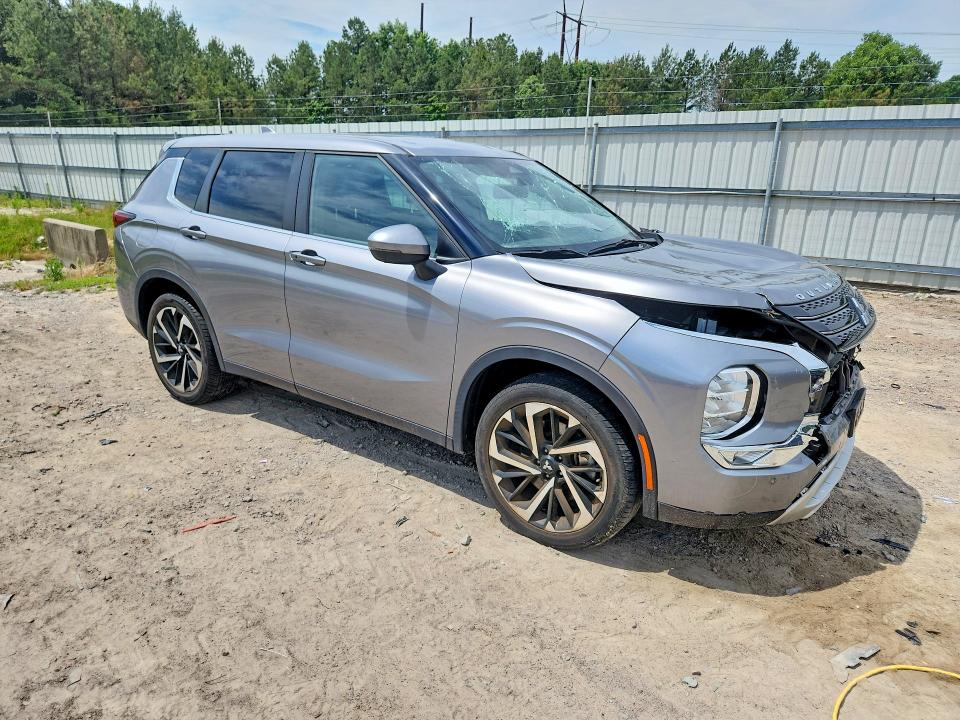 2023 Mitsubishi VIN JA4J3UA82PZ016045 COPART salvage auction — FRONT END, Va - Cert Of Title - Salvage, sold $7,500 on 2026-07-20 (photo 4)