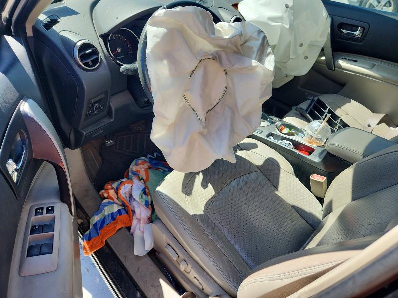 2009 Nissan Rogue sport VIN JN8AS58V19W432767 COPART salvage auction — FRONT END, TX - SALVAGE VEHICLE TITLE, sold $400 on 2026-07-24 (photo 8)