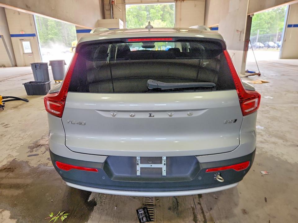2024 Volvo Xc40 VIN YV4L12UKXR2325660 COPART salvage auction — FRONT END, Va - Cert Of Title - Salvage, sold $8,200 on 2026-07-02 (photo 6)