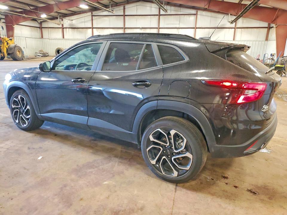 2025 Chevrolet Trax VIN KL77LJEP2SC203410 COPART salvage auction — UNDERCARRIAGE, MI - CERTIFICATE OF TITLE, sold $3,100 on 2026-07-24 (photo 2)