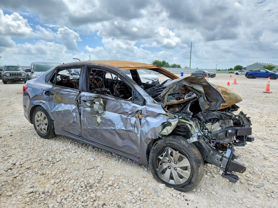 2020 Kia Rio VIN 3KPA24AD7LE337378 COPART salvage auction — BURN, Tx - Nonrepairable Title, sold $60 on 2026-07-09 (photo 4)