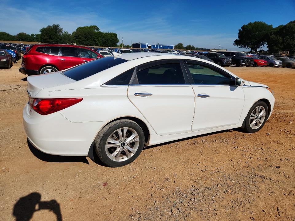 2011 Hyundai Sonata VIN 5NPEC4AC2BH121731 COPART salvage auction — FRONT END, AL - CERT OF TITLE-SALVAGE TITLE, sold $425 on 2026-07-22 (photo 3)