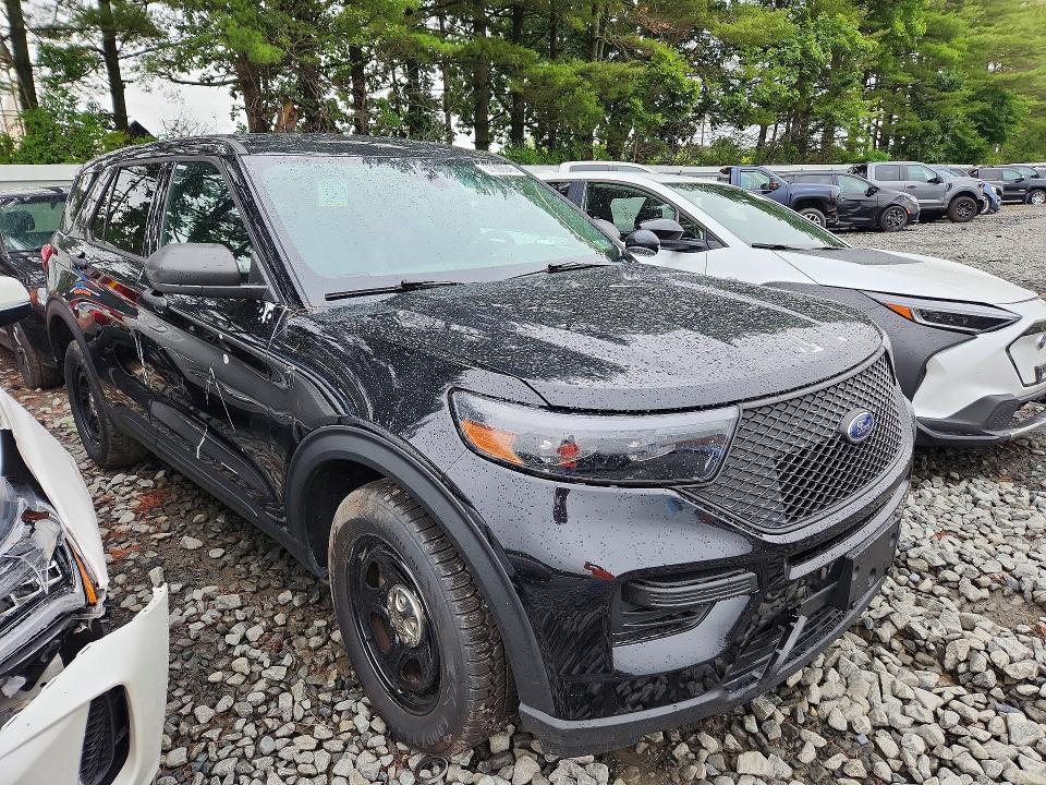 2023 Ford Explorer VIN 1FM5K8AB1PGA62633 COPART salvage auction — MINOR DENT/SCRATCHES, PA - CERTIFICATE OF SALVAGE, sold $7,200 on 2026-07-29 (photo 4)