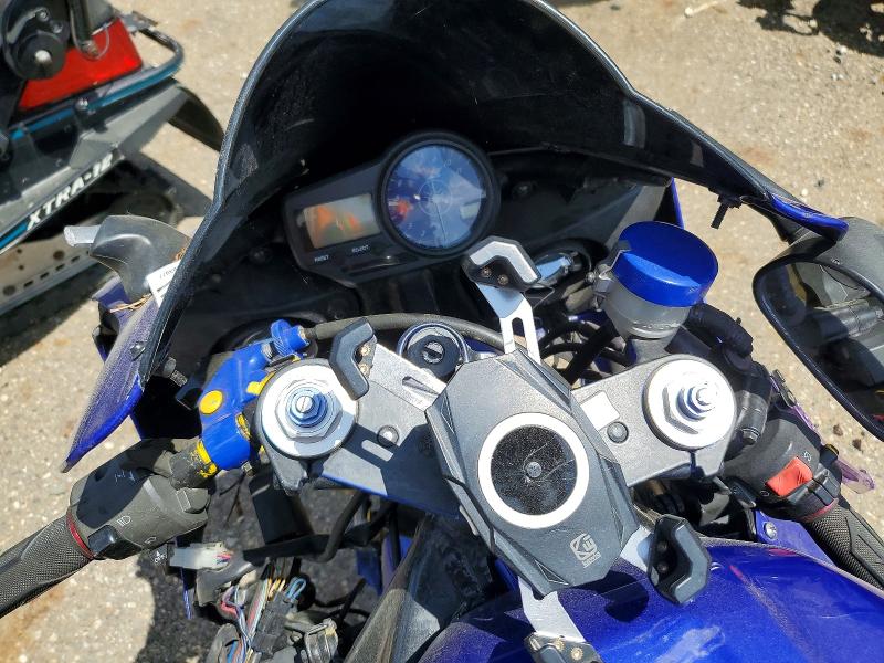 2000 Yamaha Yzfr1 VIN JYARN05E9YA003977 COPART salvage auction — ROLLOVER, Mi - Certificate Of Title, sold $600 on 2026-07-06 (photo 7)