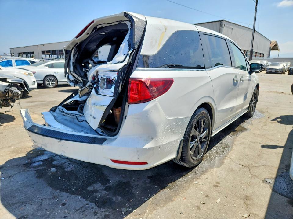 2023 Honda Odyssey VIN 5FNRL6H70PB035393 COPART salvage auction — REAR END, CA - CERTIFICATE OF TITLE, sold $5,700 on 2026-07-09 (photo 3)