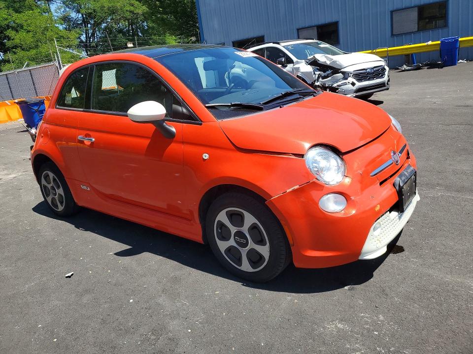 2013 Fiat 500 VIN 3C3CFFGE2DT751050 COPART salvage auction — FRONT END, Or - Salvage Title Certificate, sold $1,550 on 2026-07-27 (photo 4)