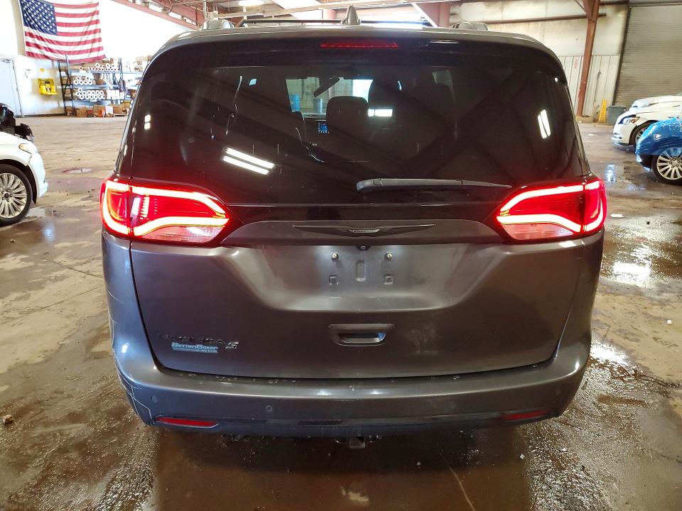 2018 Chrysler VIN 2C4RC1BG3JR353970 COPART salvage auction — SIDE, Mi - Certificate Of Title, sold $2,100 on 2026-07-17 (photo 6)