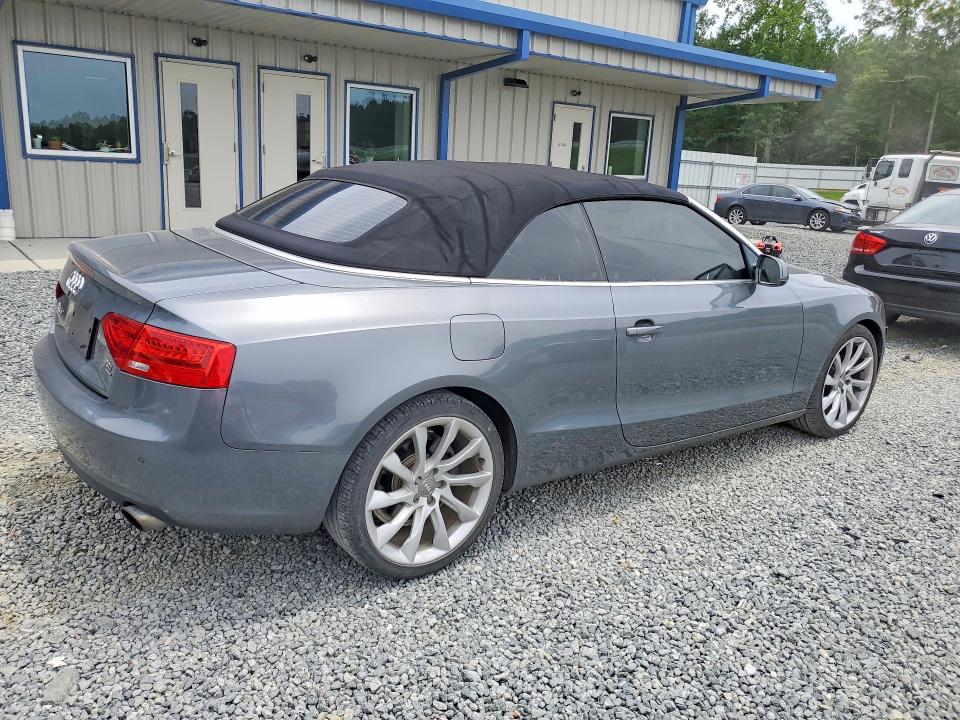 2014 Audi A5 VIN WAULFAFH4EN006745 COPART salvage auction — WATER/FLOOD, Fl - Dlr Only Cert Of Destruction, sold $3,100 on 2026-07-09 (photo 3)