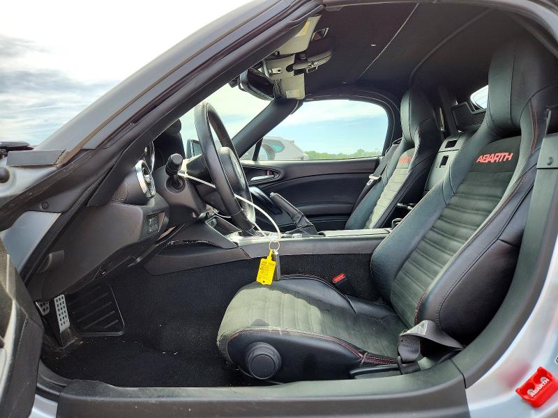 2019 Fiat 124 spider VIN JC1NFAEK6K0141353 COPART salvage auction — REAR END, Va - Cert Of Title - Salvage, sold $2,300 on 2026-07-22 (photo 7)