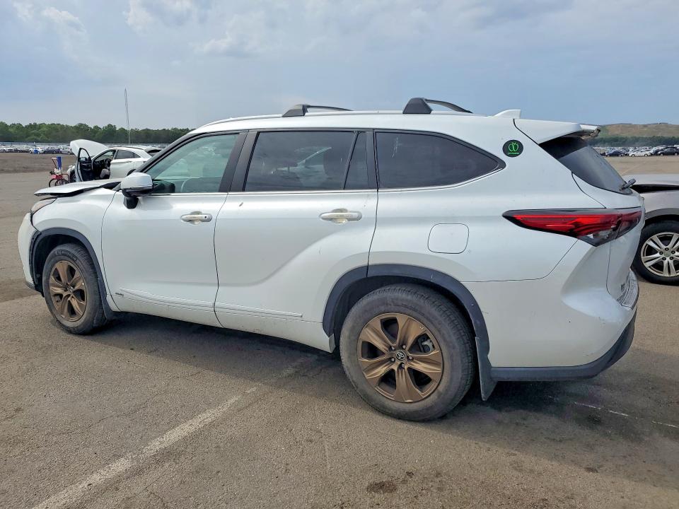 2023 Toyota Highlander VIN 5TDABRCH8PS562823 COPART salvage auction — FRONT END, Ny - Mv-907A Salvage Certificate, sold $13,400 on 2026-07-20 (photo 2)