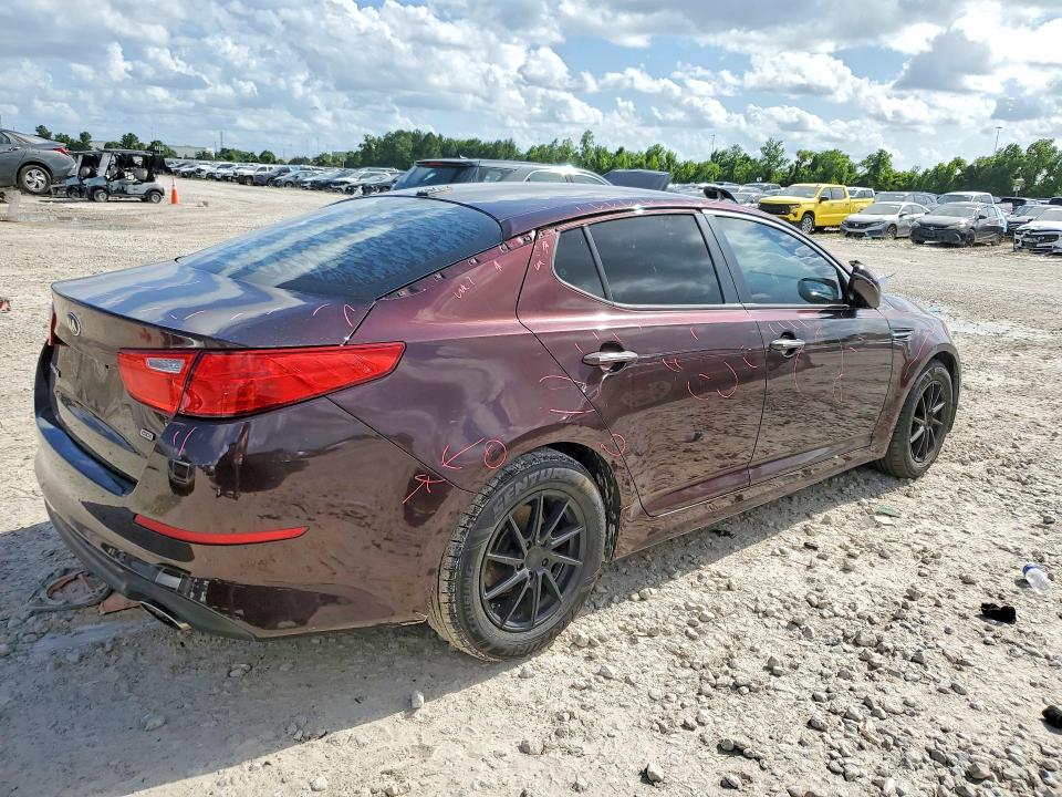 2015 Kia VIN 5XXGM4A73FG477423 COPART salvage auction — VANDALISM, Tx - Salvage Vehicle Title, sold $650 on 2026-07-21 (photo 3)