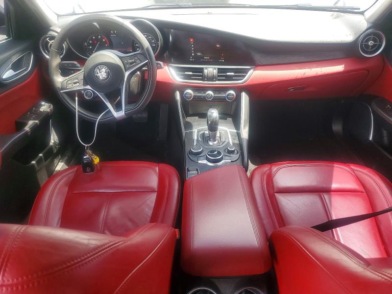 2019 Alfa romeo Giulia VIN ZARFANAN0K7599710 COPART salvage auction — MINOR DENT/SCRATCHES, Az - Cert Of Title - Salvage, sold $8,000 on 2026-07-15 (photo 8)
