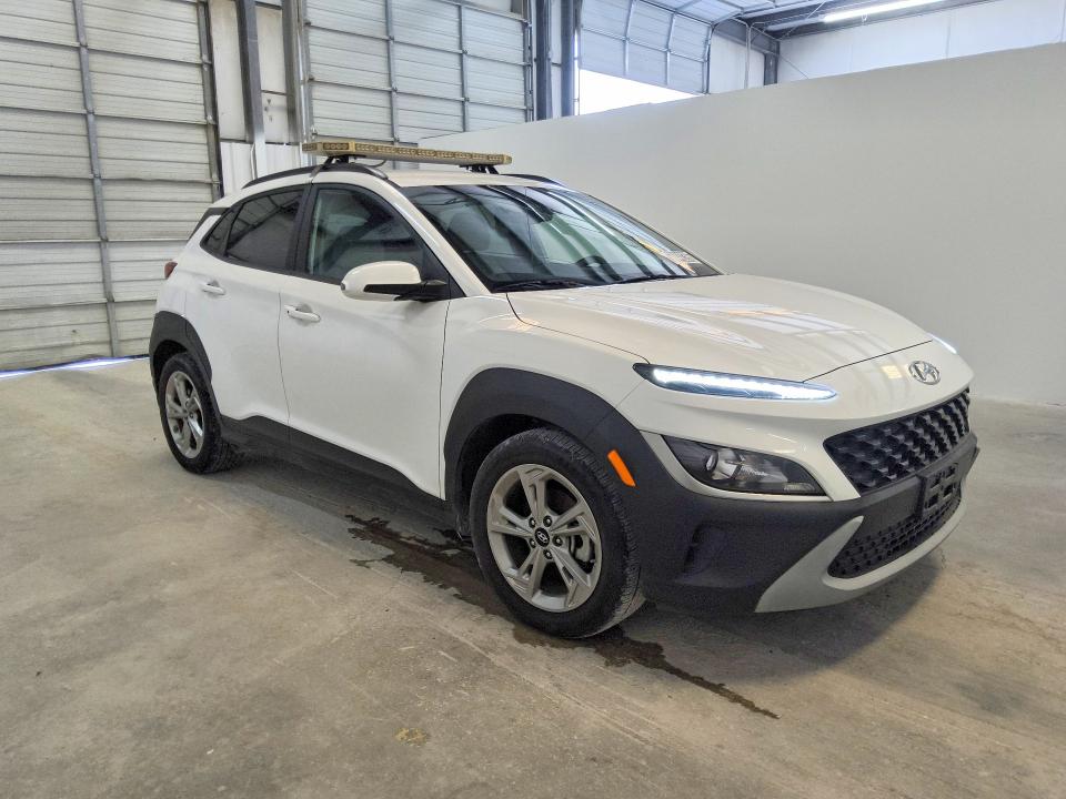 2023 Hyundai Kona VIN KM8K62ABXPU050986 COPART salvage auction — MECHANICAL, Tx - Certificate Of Title, sold $13,300 on 2026-07-07 (photo 4)