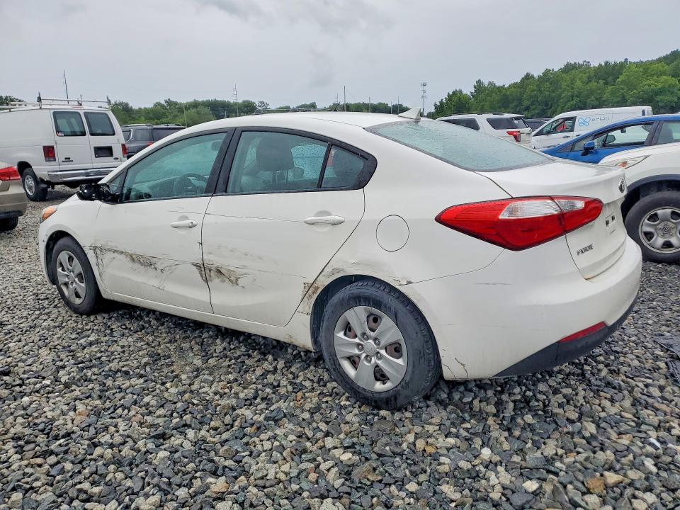2016 Kia VIN KNAFK4A62G5615786 COPART salvage auction — SIDE, Ma - Cert Of Title-Reconstrctd Coll, sold $1,250 on 2026-07-17 (photo 2)