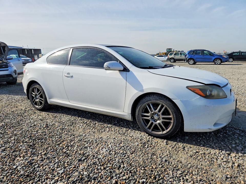 2009 Scion Tc VIN JTKDE167190290462 COPART salvage auction — MINOR DENT/SCRATCHES, Or - Dis/Dlr/Exp Only Clean Title, sold $1,500 on 2026-07-06 (photo 4)