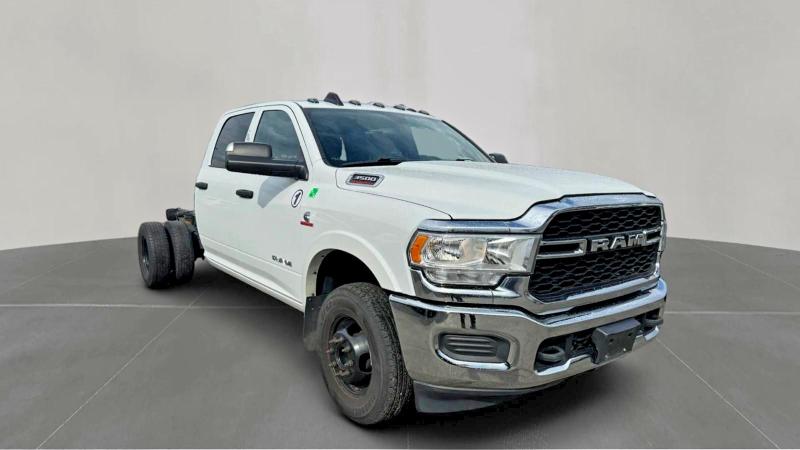 2022 Ram 3500 VIN 3C7WRTCL6NG246032 COPART salvage auction — NORMAL WEAR, Ma - Certificate Of Title (P), sold $13,700 on 2026-07-31 (photo 1)