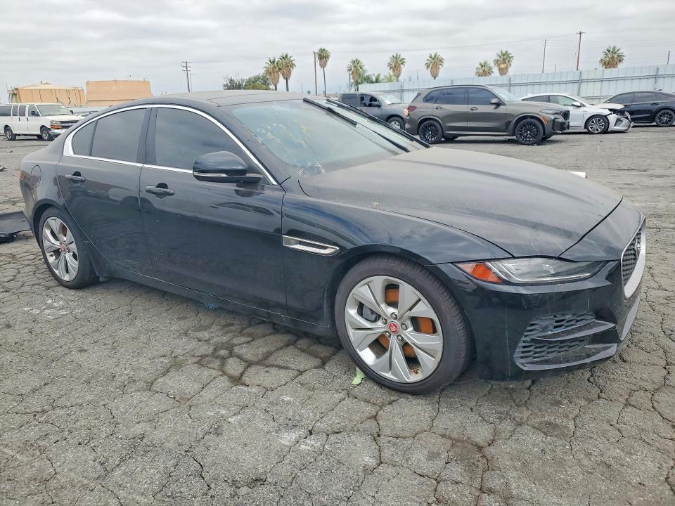 2020 Jaguar Xe VIN SAJAE4FX2LCP60551 COPART salvage auction — MECHANICAL, Ca - Dis/Dlr/Exp Only Clean Title (P), sold $3,700 on 2026-07-09 (photo 4)