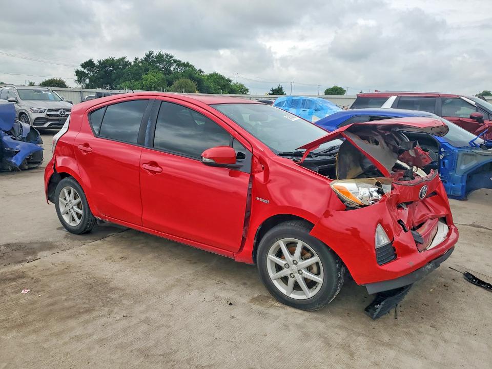 2014 Toyota Prius VIN JTDKDTB37E1566471 COPART salvage auction — FRONT END, Tx - Salvage Vehicle Title, sold $900 on 2026-07-06 (photo 4)