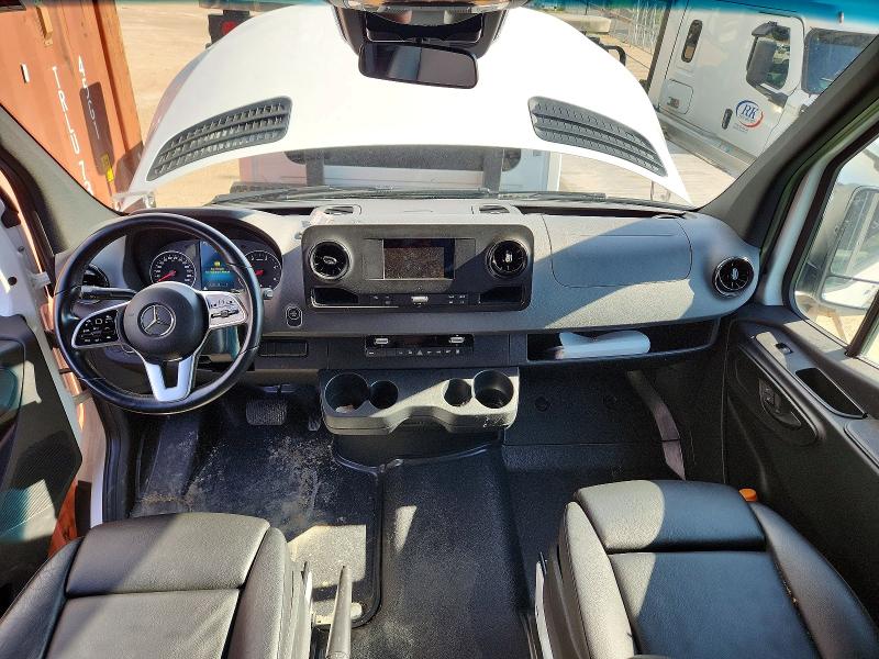 2022 Mercedes-benz Sprinter VIN W1Z4DGHYXNT097343 COPART salvage auction — MECHANICAL, Ca - Clean Title Export Only, sold $9,400 on 2026-07-28 (photo 8)