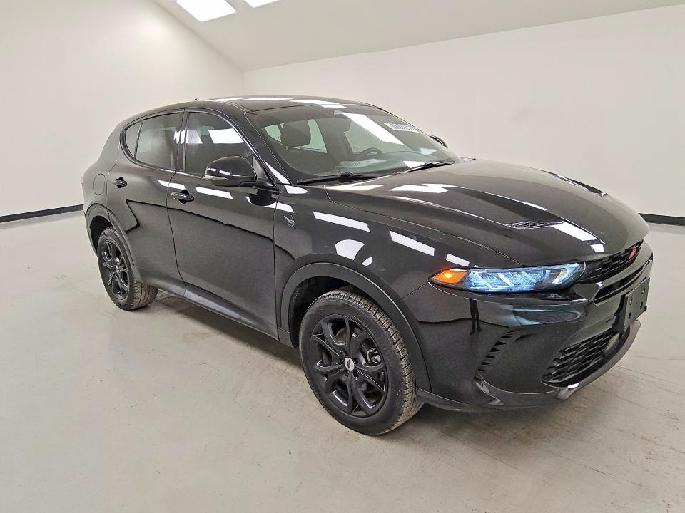 2024 Dodge Hornet VIN ZACNDFAN5R3A10609 COPART salvage auction — MINOR DENT/SCRATCHES, Tx - Certificate Of Title, sold $12,900 on 2026-07-14 (photo 4)