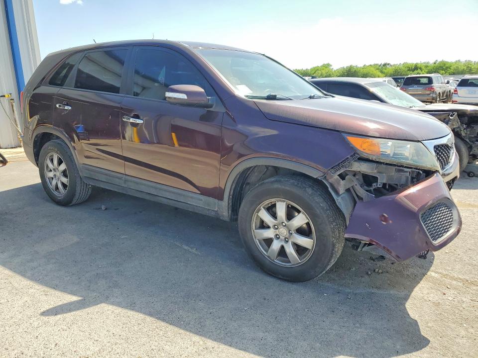 2011 Kia Sorento VIN 5XYKT4A28BG137966 COPART salvage auction — FRONT END, Tx - Salvage Vehicle Title, sold $1,050 on 2026-07-22 (photo 4)
