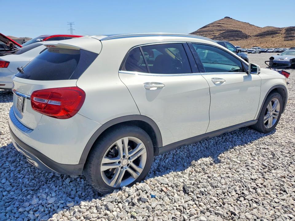 2015 Mercedes-benz Gla-class VIN WDCTG4EB7FJ177880 COPART salvage auction — FRONT END, Ca - Salvage Certificate, sold $2,150 on 2026-08-10 (photo 3)