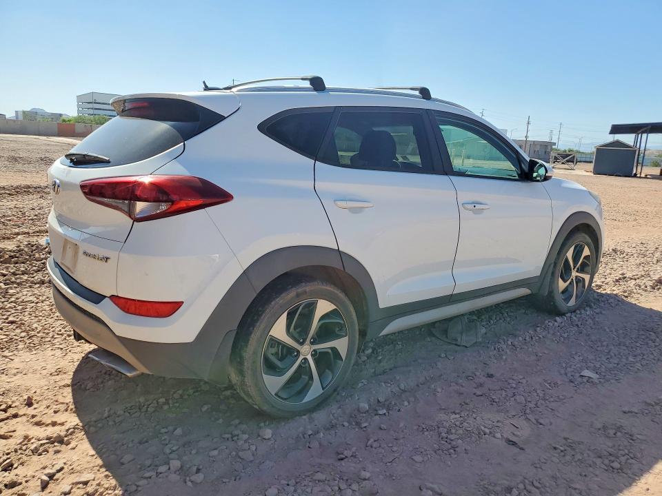 2017 Hyundai Tucson VIN KM8J33A20HU519045 COPART salvage auction — MINOR DENT/SCRATCHES, AZ - DEALER ONLY CLEAN TITLE (P), sold $2,750 on 2026-07-27 (photo 3)