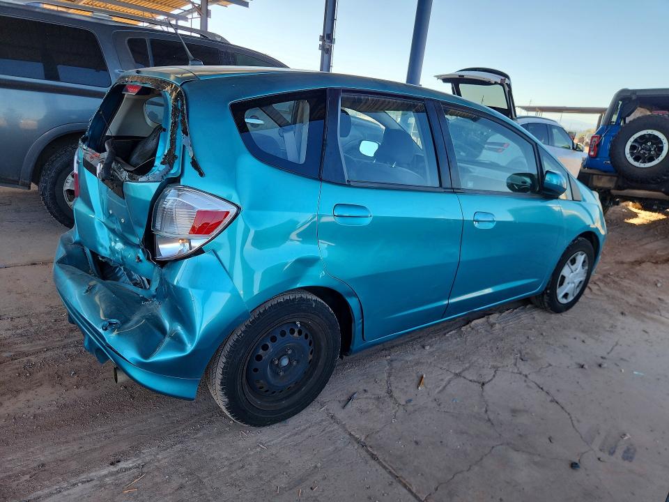 2012 Honda Fit VIN JHMGE8H38CC009737 COPART salvage auction — REAR END, Az - Cert Of Title - Salvage, sold $975 on 2026-07-07 (photo 3)