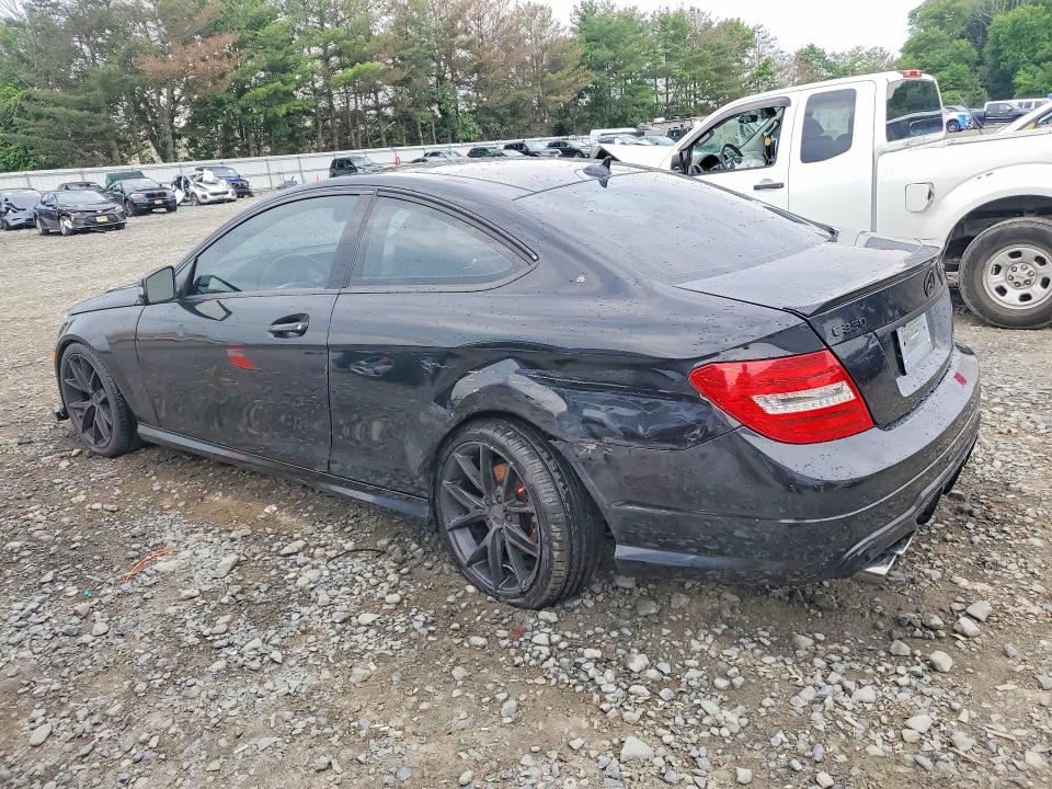 2013 Mercedes-benz C-klasse VIN WDDGJ8JB4DG050073 COPART salvage auction — REAR END, Nj - Cert Of Title-Salvage, sold $225 on 2026-07-29 (photo 2)