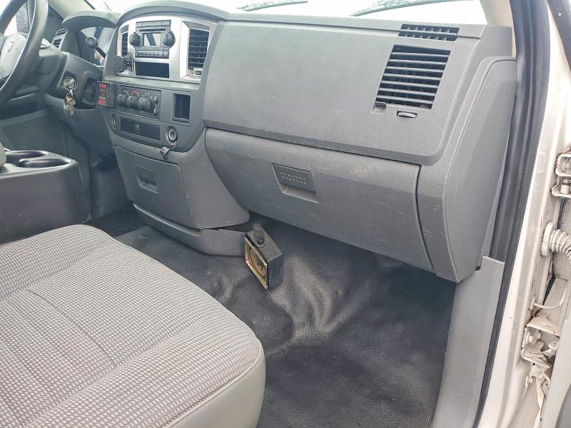 2009 Dodge Ram 4500 VIN 3D2WC66L39G523460 COPART salvage auction — MINOR DENT/SCRATCHES, Or - Certificate Of Title, sold $5,100 on 2026-07-27 (photo 5)