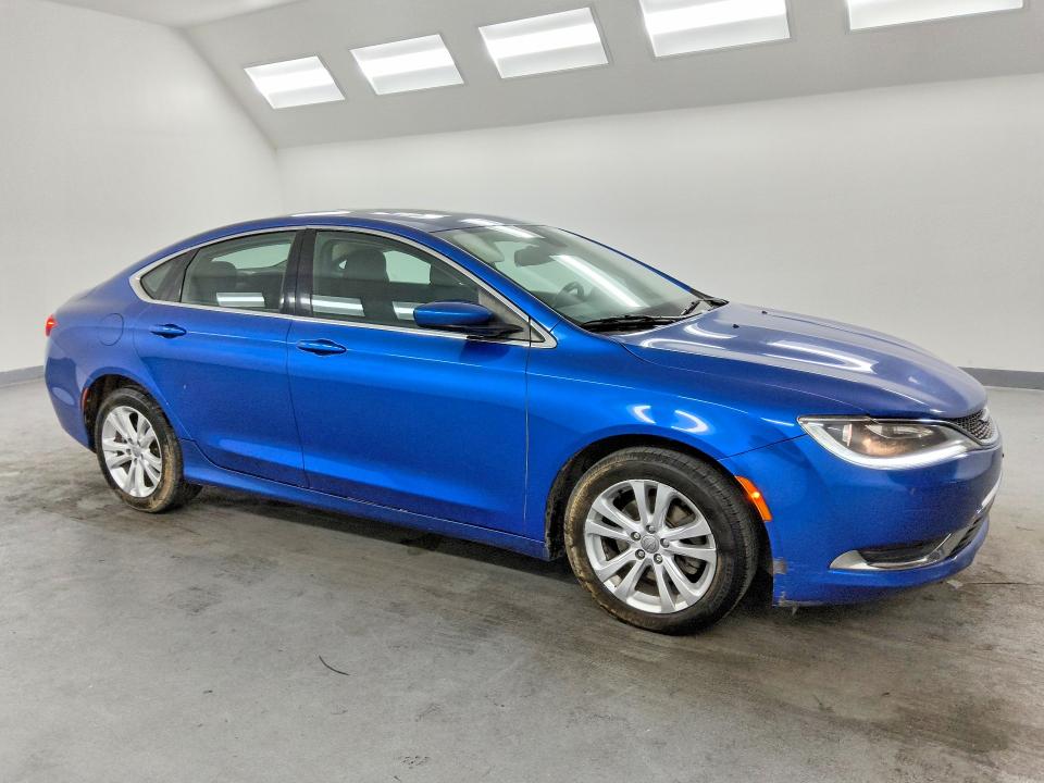 2015 Chrysler 200 VIN 1C3CCCAB0FN742128 COPART salvage auction — MECHANICAL, Ca - Certificate Of Title, sold $725 on 2026-07-09 (photo 4)