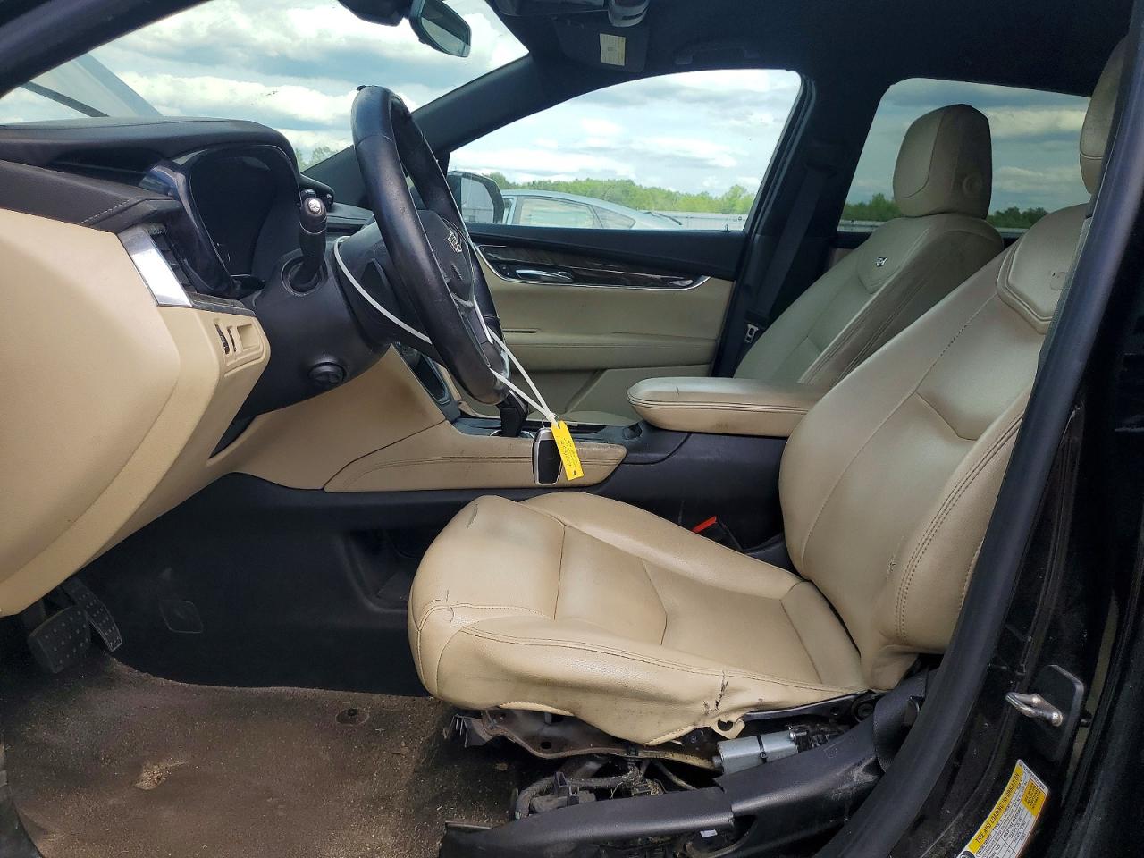 2017 Cadillac XT5 VIN 1GYKNARS4HZ248094 COPART salvage auction — Front End, FL - CERTIFICATE OF TITLE, sold $775 on 2026-07-07 (photo 7)