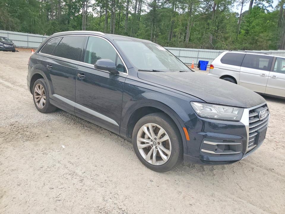2017 Audi VIN WA1LABF76HD040012 COPART salvage auction — MINOR DENT/SCRATCHES, Nc - Dealer Only Clean Title (P), sold $4,700 on 2026-07-17 (photo 4)