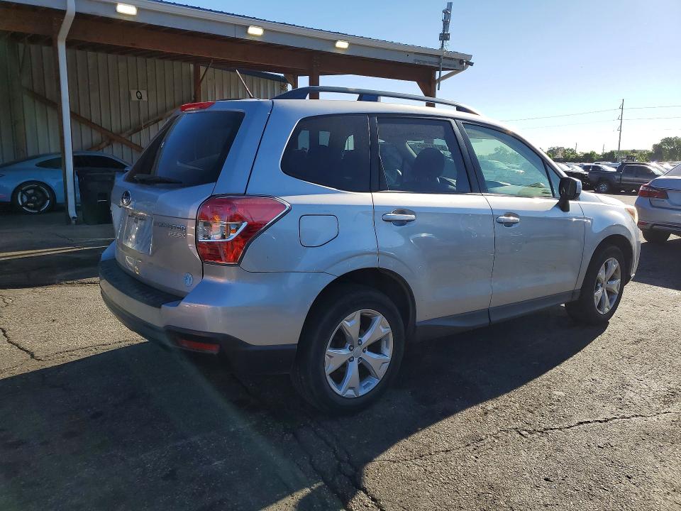 2014 Subaru Forester VIN JF2SJADC0EH482222 COPART salvage auction — HAIL, CO - PUBLIC - SALVAGE TITLE (P), sold $3,100 on 2026-07-02 (photo 3)