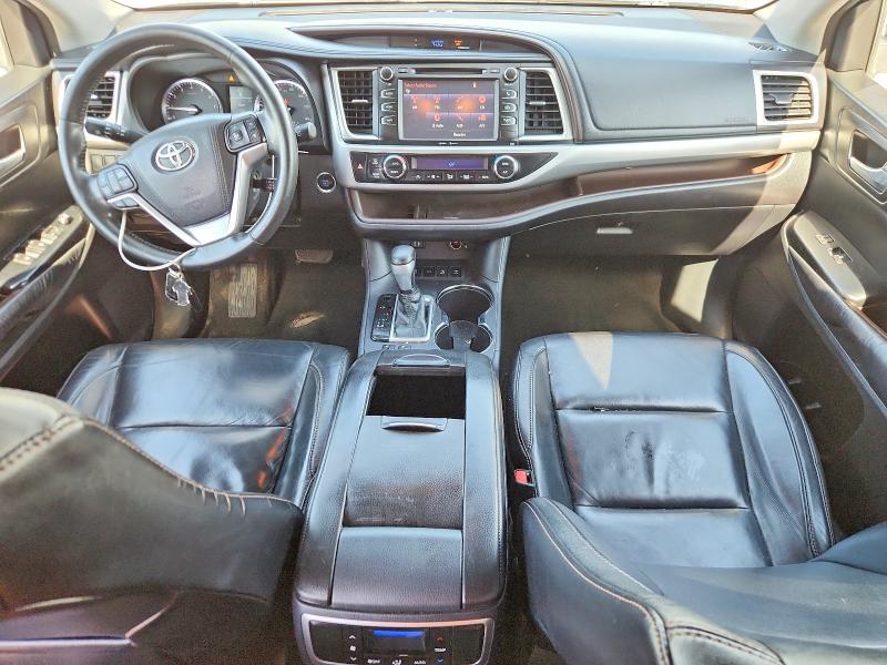 2015 Toyota VIN 5TDJKRFH6FS203948 COPART salvage auction — FRONT END, Ct - Cert Of Title-Salvage, sold $5,700 on 2026-07-31 (photo 8)