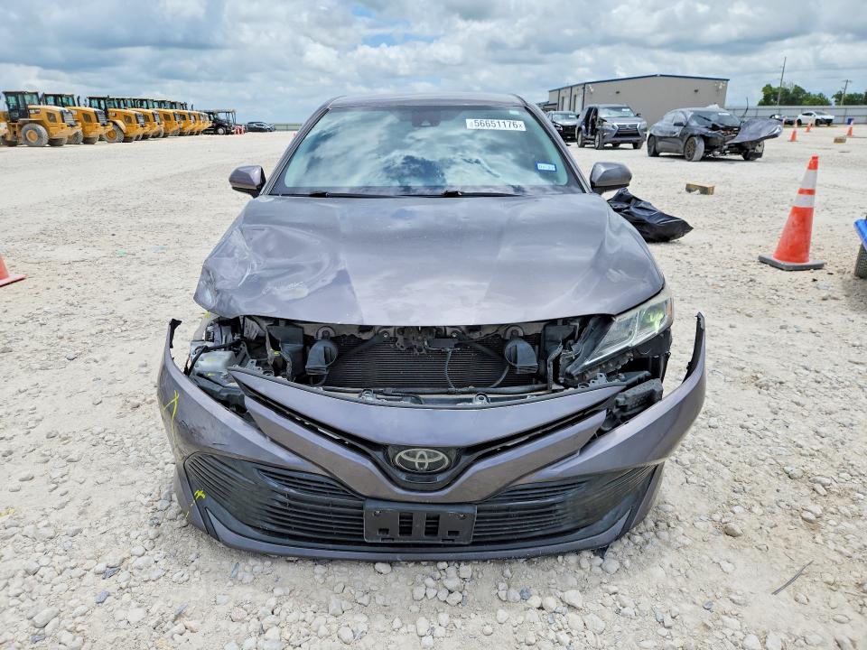 2020 Toyota Camry VIN 4T1C11AK0LU342315 COPART salvage auction — FRONT END, Tx - Salvage Vehicle Title, sold $4,550 on 2026-07-09 (photo 5)
