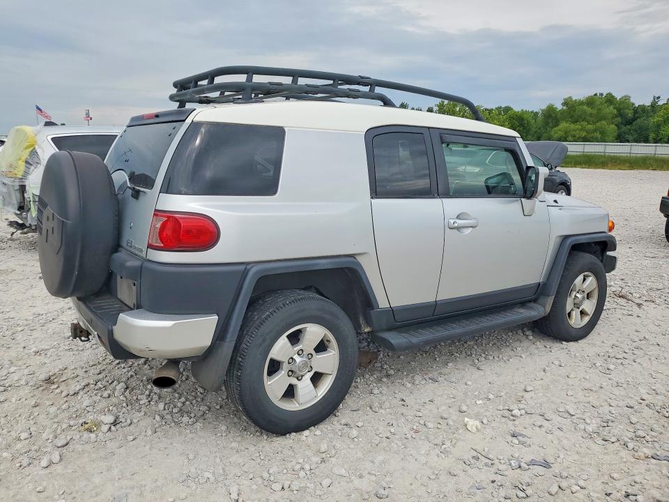 2007 Toyota Fj cruiser VIN JTEBU11F770012013 COPART salvage auction — NORMAL WEAR, Mi - Dealer Only Clean Title, sold $3,650 on 2026-07-18 (photo 3)