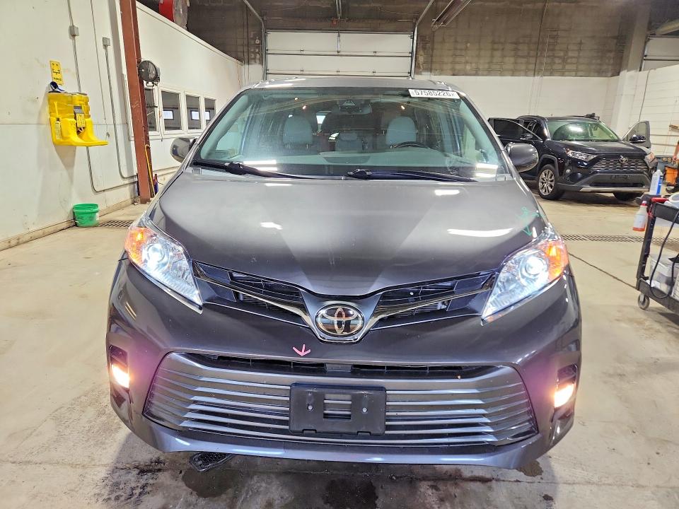 2018 Toyota Sienna VIN 5TDYZ3DC4JS962685 COPART salvage auction — REAR END, Mn - Cert Of Title-Salvage, sold $2,600 on 2026-07-30 (photo 5)