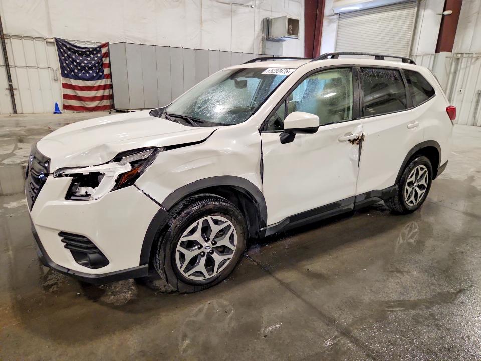 2024 Subaru Forester VIN JF2SKADC1RH471121 — COPART salvage auction photo