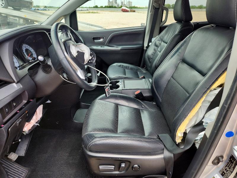 2017 Toyota Sienna VIN 5TDXZ3DC6HS827603 COPART salvage auction — FRONT END, Tx - Salvage Vehicle Title, sold $7,000 on 2026-07-02 (photo 7)