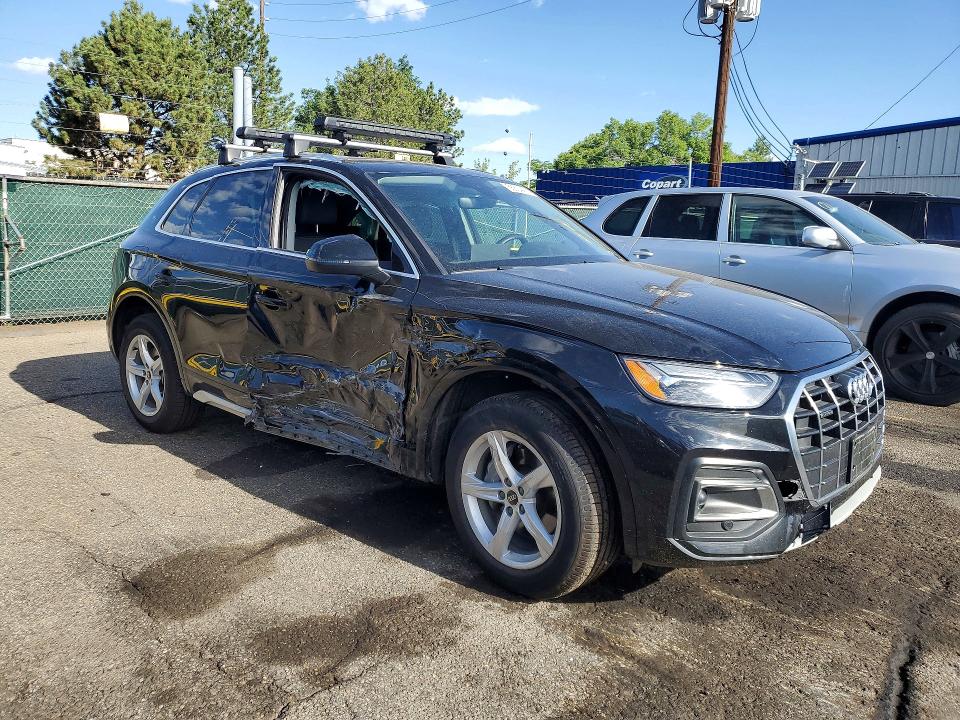 2023 Audi Q5 VIN WA1ABAFY7P2000636 COPART salvage auction — SIDE, CO - SALVAGE TITLE (P), sold $300 on 2026-07-30 (photo 4)