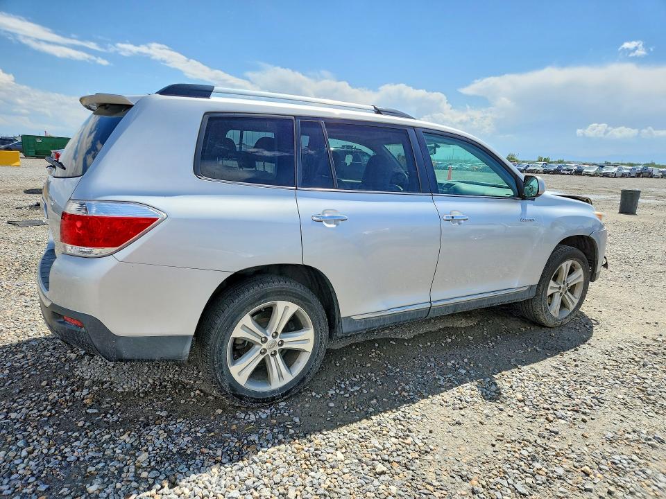 2013 Toyota Highlander VIN 5TDYK3EH0DS116234 COPART salvage auction — FRONT END, Co - Public - Salvage Title, sold $5,800 on 2026-07-09 (photo 3)