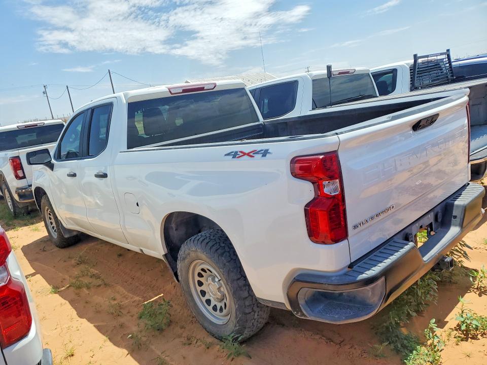 2023 Chevrolet Silverado VIN 1GCRDAED4PZ139468 COPART salvage auction — MINOR DENT/SCRATCHES, Nm - Certificate Of Title, sold $16,500 on 2026-07-02 (photo 2)