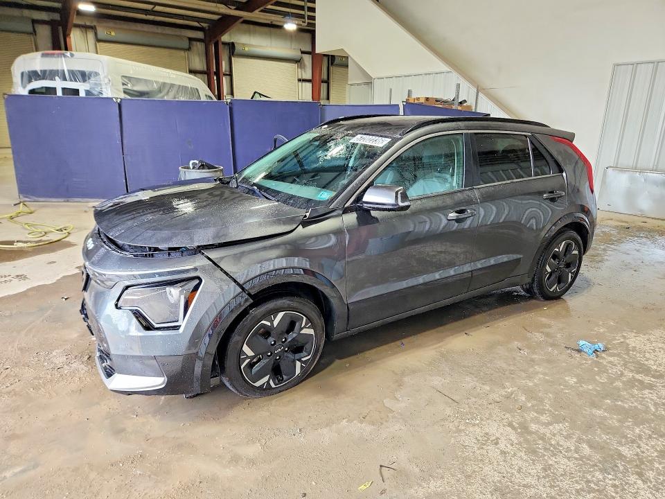 2024 Kia Niro VIN KNDCR3L16R5107563 COPART salvage auction — FRONT END, Va - Cert Of Title - Salvage, sold $4,400 on 2026-07-13 (photo 1)