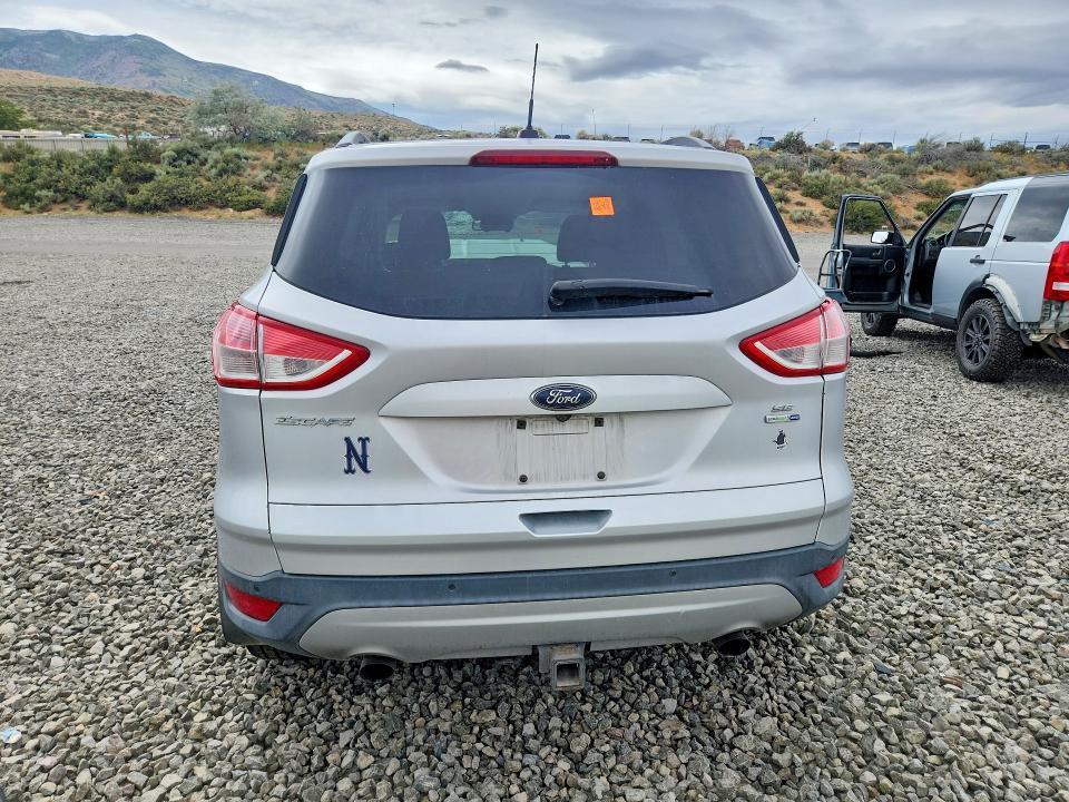 2015 Ford Escape VIN 1FMCU9G90FUB96044 COPART salvage auction — FRONT END, Nv - Salvage Title, sold $90 on 2026-07-02 (photo 6)