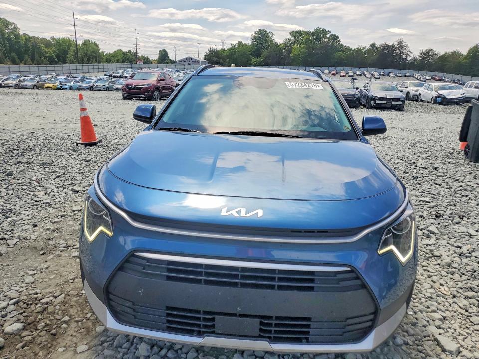 2024 Kia Niro VIN KNDCS3LF0R5144074 COPART salvage auction — REAR END, NC - SALVAGE CERTIFICATE OF TITLE, sold $4,150 on 2026-07-29 (photo 5)