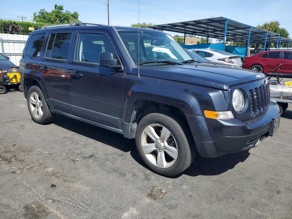 2015 Jeep Patriot VIN 1C4NJPCBXFD284702 COPART salvage auction — REAR END, Ca - Salvage Certificate, sold $750 on 2026-07-02 (photo 4)